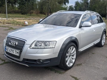Авто Audi A6 Allroad 2010 № 8170500
