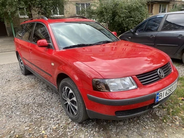 Авто Volkswagen Passat Variant 1999 № 8170505