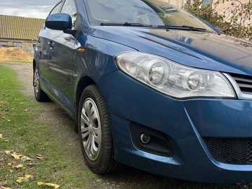 Авто ЗАЗ Forza 2012 № 8170705