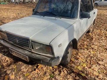 Авто ВАЗ 2107 1984 № 8170801