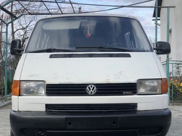 Авто Volkswagen Transporter 1998 № 8171076