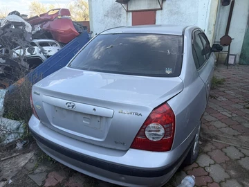 Авто Hyundai Elantra 2005 № 8171213