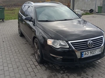 Авто Volkswagen Passat Variant 2006 № 8171240