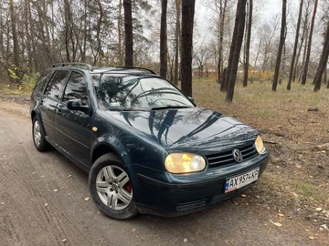 Авто Volkswagen Golf 2002 № 8171381