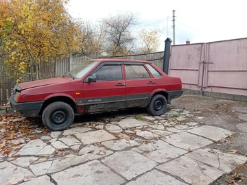 Авто ВАЗ 21099 1993 № 8171385