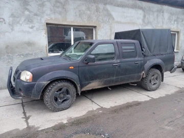 Авто Nissan Navara 2003 № 8171392