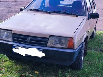 Авто ВАЗ 2109 1995 № 8171405