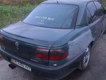 Авто Opel Omega 1995 № 8171530