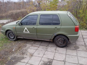 Авто Volkswagen Golf 1992 № 8171532