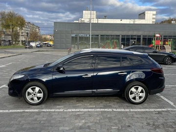 Авто Renault Megane 2010 № 8171755