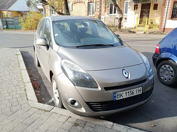 Авто Renault Grand Scenic 2011 № 8171938
