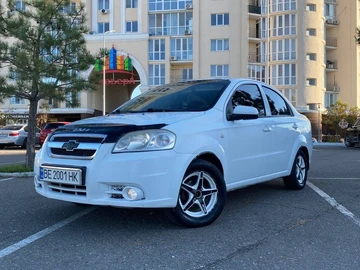 Авто Chevrolet Aveo 2013 № 8171947