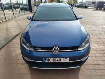 Авто Volkswagen Golf 2017 № 8172111