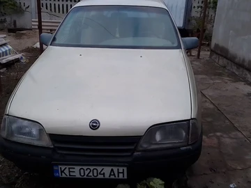 Авто Opel Omega 1989 № 8172117