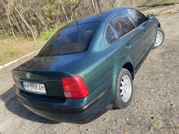 Авто Volkswagen Passat Sedan 1998 № 8172123
