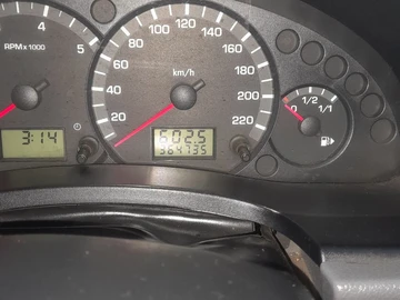 Авто Ford Tourneo Connect 2003 № 8172130