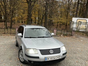 Авто Volkswagen Passat Hatchback 2004 № 8172281