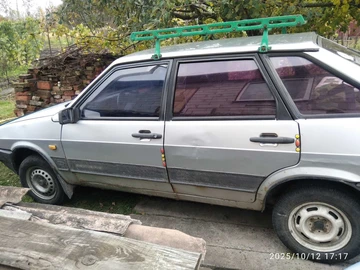 Авто ВАЗ 2109 2001 № 8172526