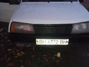 Авто ВАЗ 2109 1989 № 8172582