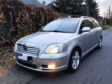 Авто Toyota Avensis 2004 № 8172589