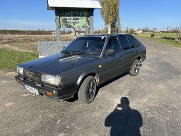 Авто Nissan Sunny 1987 № 8172674