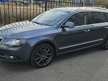 Авто Skoda Superb 2014 № 8172835