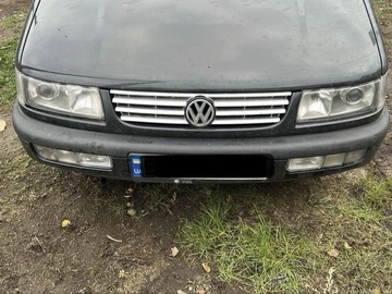 Авто Volkswagen Passat Sedan 1995 № 8172940