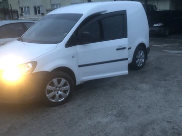 Авто Volkswagen Caddy 2011 № 8172962