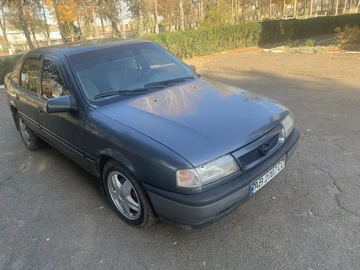 Авто Opel Vectra 1995 № 8173273