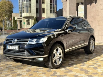 Авто Volkswagen Touareg 2014 № 8173319