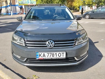 Авто Volkswagen Passat Variant 2011 № 8173471
