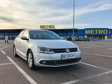 Авто Volkswagen Jetta 2012 № 8173486