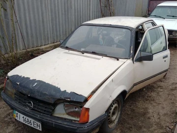 Авто Opel Rekord 1983 № 8173499