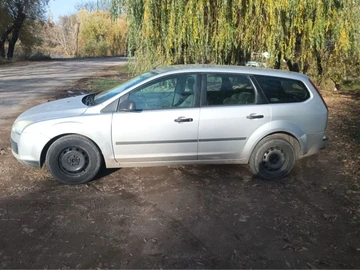 Авто Ford Focus 2005 № 8173600