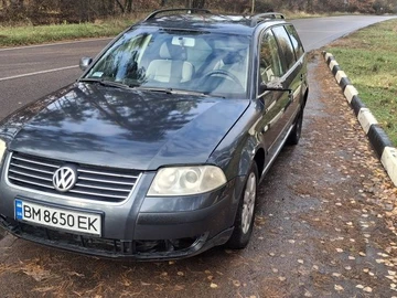 Авто Volkswagen Passat Variant 2002 № 8173635