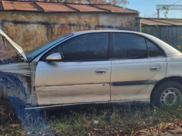 Авто Opel Omega 1999 № 8173745