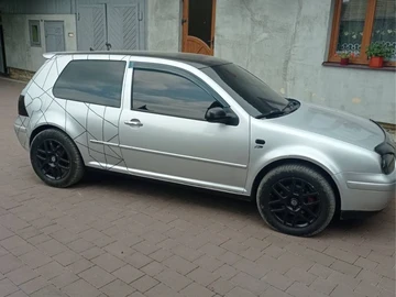 Авто Volkswagen Golf 2001 № 8173867