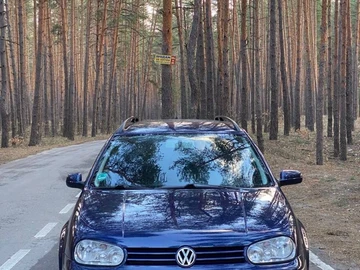 Авто Volkswagen Golf 2000 № 8173886