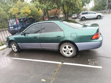 Авто Lexus Es Серія 1997 № 8173889