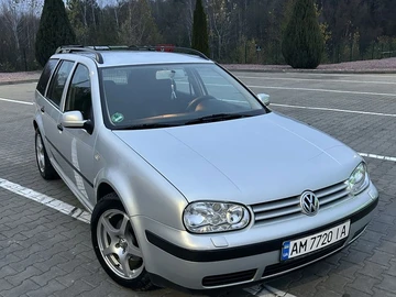 Авто Volkswagen Golf 1999 № 8174098
