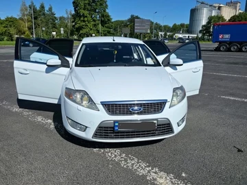 Авто Ford Mondeo 2010 № 8174104