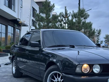 Авто BMW 5 Серия 1990 № 8174119