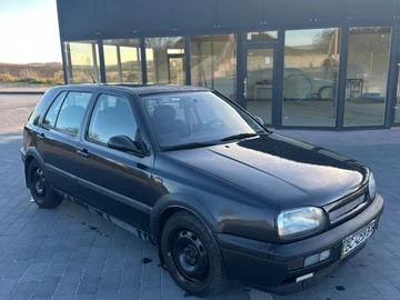 Авто Volkswagen Golf 1997 № 8174202