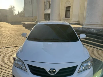 Авто Toyota Corolla 2011 № 8174203