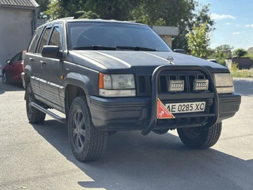 Авто Jeep Grand Cherokee 1993 № 8174263