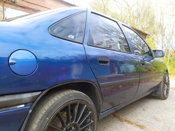 Авто Opel Vectra 1993 № 8174347