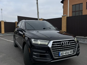 Авто Audi Q7 2018 № 8174572