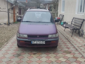 Авто Mitsubishi Space Wagon 1993 № 8174897