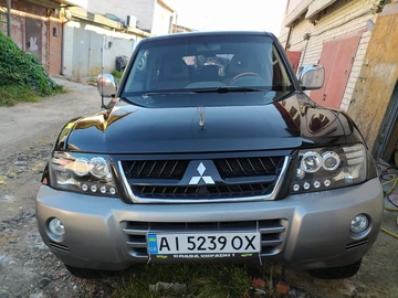 Авто Mitsubishi Pajero 2004 № 8174918