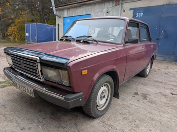 Авто ВАЗ 2107 2004 № 8174942
